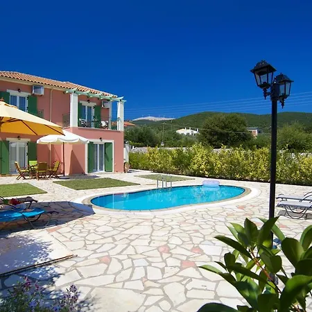 Iliachtides Villa Karavomylos